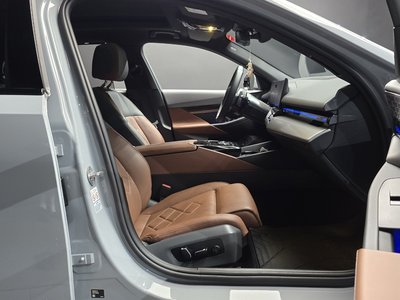 2024 BMW 5 SERIES 缩略图 16
