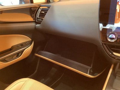 2025 Lexus NX — миниатюра 46