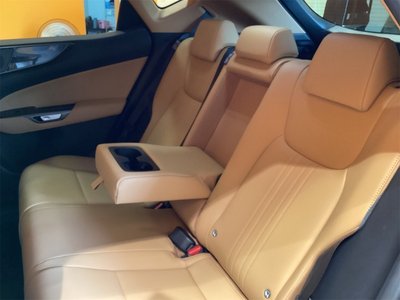 2025 Lexus NX — миниатюра 22