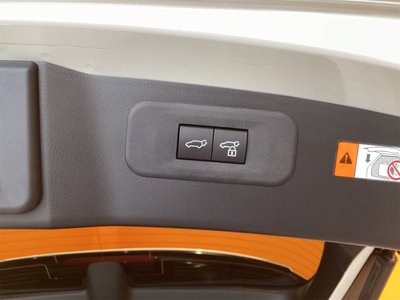 2025 Lexus NX — миниатюра 25