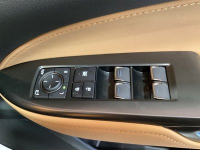 2025 Lexus NX — миниатюра 33
