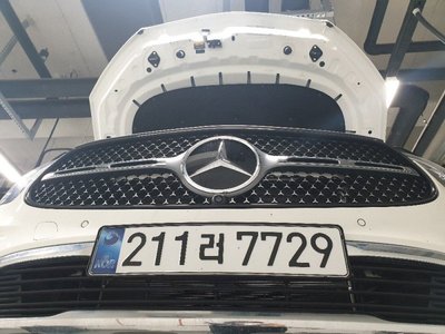 MERCEDES-BENZ GLC - 1