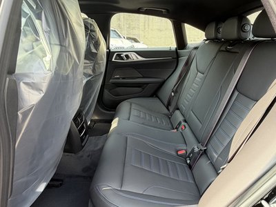 BMW I4 - 10