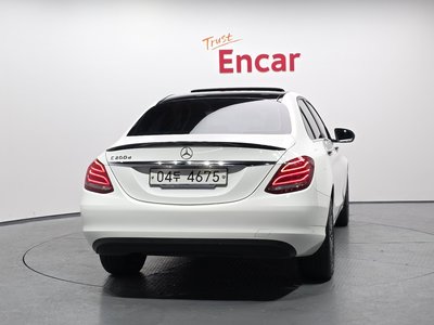 MERCEDES-BENZ C-CLASS - 3