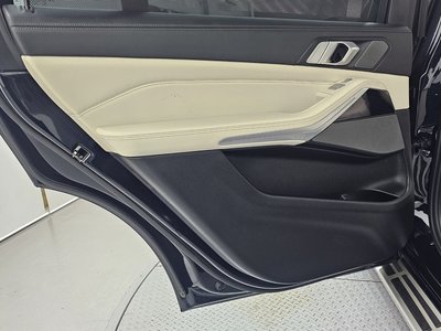 2020 BMW X7 缩略图 15