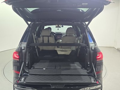 2020 BMW X7 缩略图 35