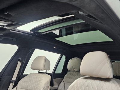 2020 BMW X7 缩略图 33
