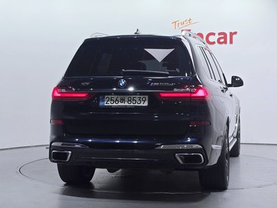 2020 BMW X7 — фото 3