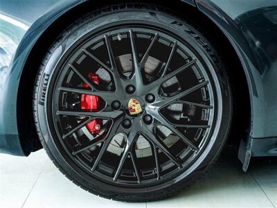 PORSCHE PANAMERA - 8