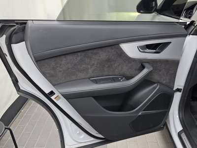 صورة مصغرة 15 لـ 2022 AUDI Q8