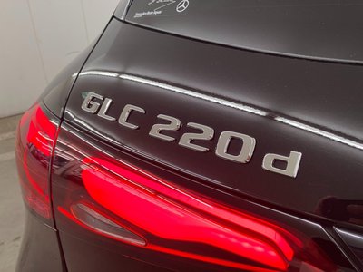 2025 Mercedes-BENZ GLC thumbnail 41
