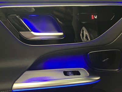 2025 Mercedes-BENZ GLC thumbnail 39