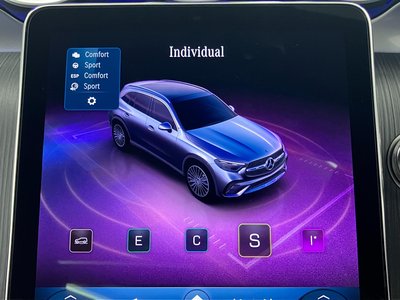 2025 Mercedes-BENZ GLC thumbnail 23
