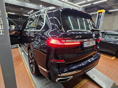 BMW X7 - 3