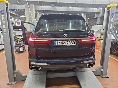BMW X7 - 4