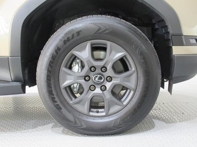صورة 6 لـ 2025 LEXUS GX