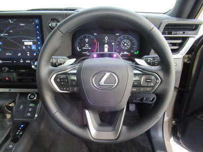 2025 Lexus GX 缩略图 17