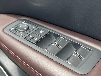 صورة مصغرة 74 لـ 2020 Lexus RX