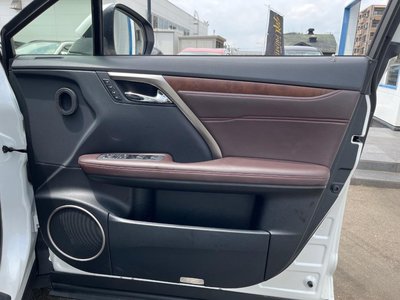 صورة مصغرة 76 لـ 2020 Lexus RX