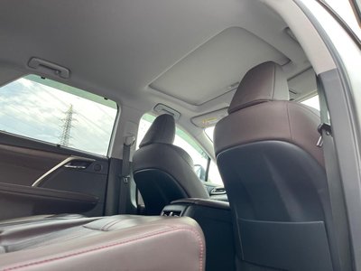 صورة مصغرة 38 لـ 2020 Lexus RX