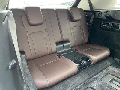 صورة 10 لـ 2020 Lexus RX