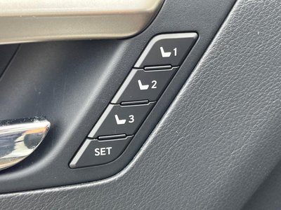 صورة مصغرة 47 لـ 2020 Lexus RX