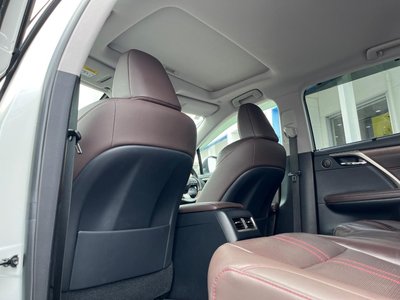 صورة مصغرة 37 لـ 2020 Lexus RX