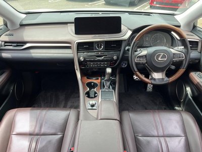 صورة 2 لـ 2020 Lexus RX
