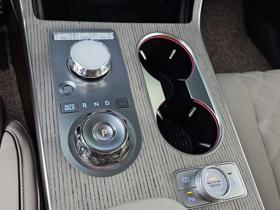 صورة مصغرة 12 لـ 2025 Genesis GV80