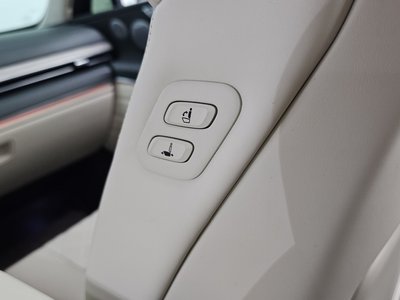 صورة مصغرة 31 لـ 2025 Genesis GV80