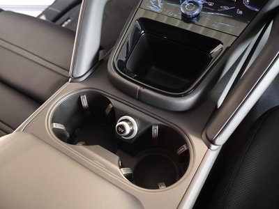 2026 Porsche CAYENNE 缩略图 32
