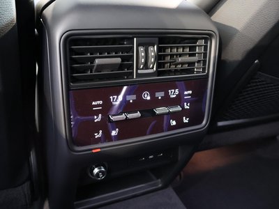 2026 Porsche CAYENNE 缩略图 42