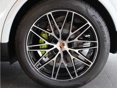 2026 Porsche CAYENNE 缩略图 13