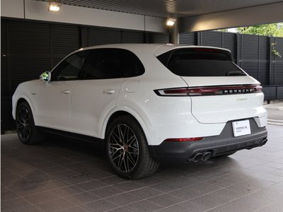 صورة 7 لـ 2026 Porsche CAYENNE