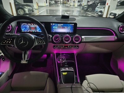 MERCEDES-BENZ EQB - 8