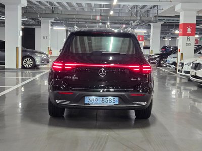 MERCEDES-BENZ EQB - 3
