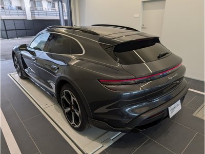 2024 Porsche TAYCAN photo 3