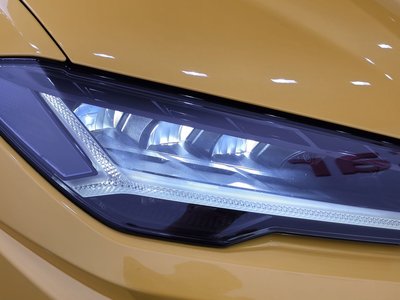 صورة 9 لـ 2022 Lamborghini URUS