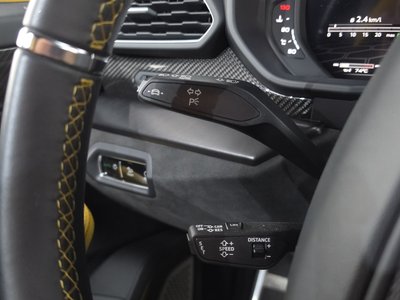 2022 Lamborghini URUS — миниатюра 38
