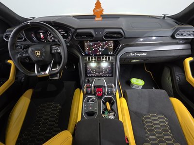 صورة 5 لـ 2022 Lamborghini URUS