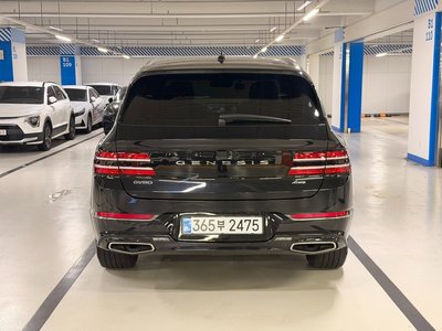 صورة 6 لـ 2022 Genesis GV80