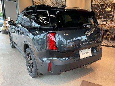 MINI MINI COUNTRYMAN - 5