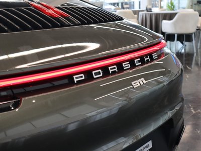 PORSCHE 911 - 9