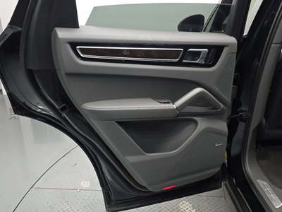 2023 Porsche CAYENNE — миниатюра 15