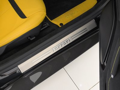 صورة مصغرة 28 لـ 2021 Ferrari ROMA