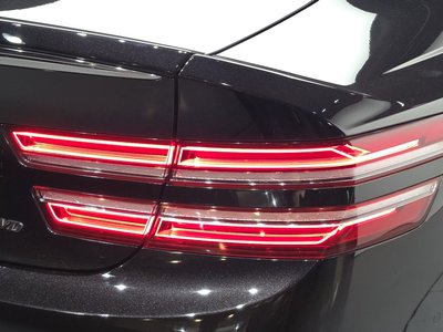 2021 Genesis G80 (RG3) 照片 10