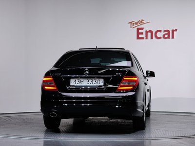 MERCEDES-BENZ C-CLASS - 3