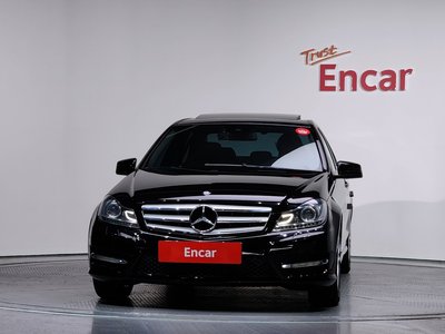 MERCEDES-BENZ C-CLASS - 2