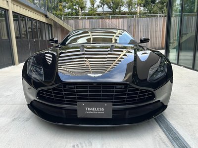 ASTON MARTIN DB11 - 2