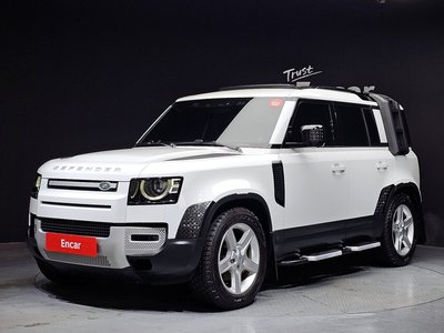 LAND ROVER DEFENDER - 1